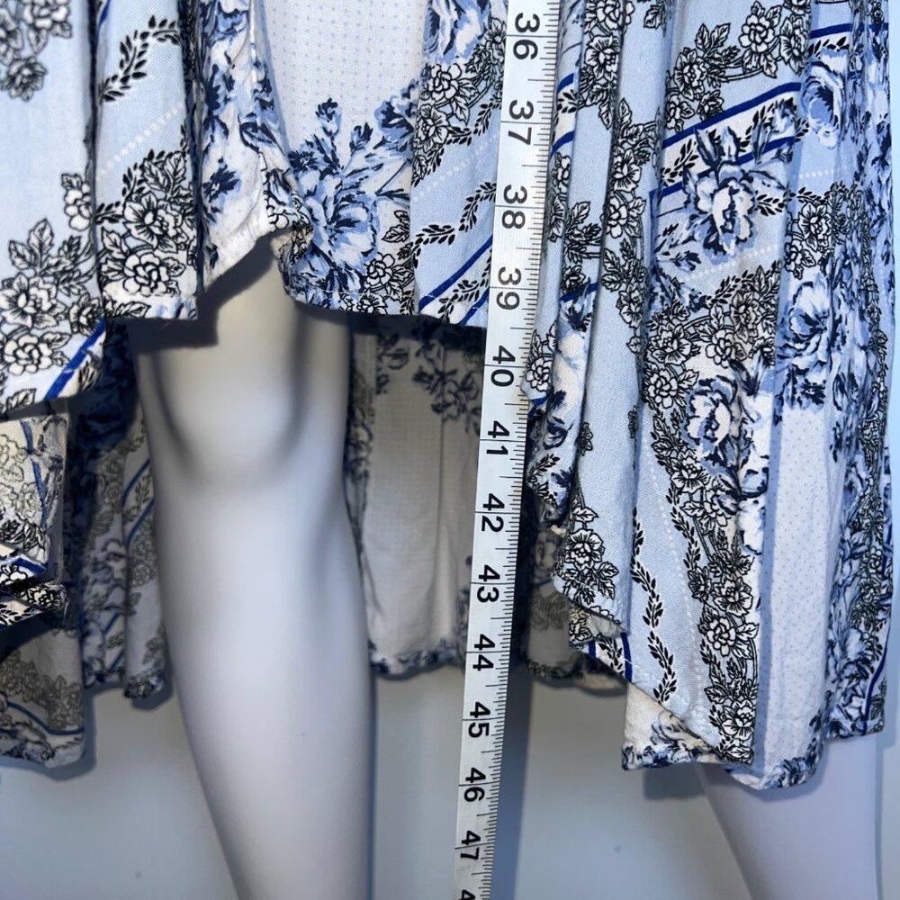 Torrid Floral Print Midi Dress With Sleeveless Design & High-Low Hem - Size 1/1X - Picture 4 of 8